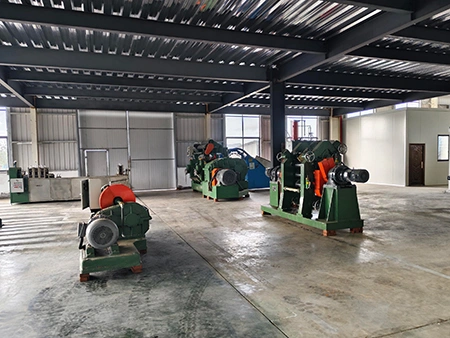 55-литровая автоматическая линия подачи и смешивания резиновых смесей